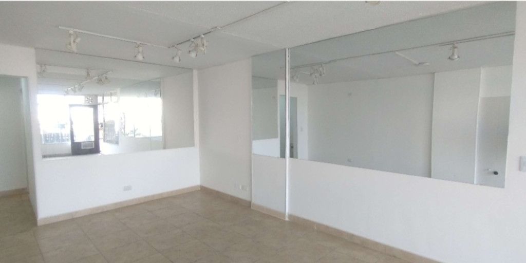 Local En Venta - Cedro Golf-Usaquén, Bogotá