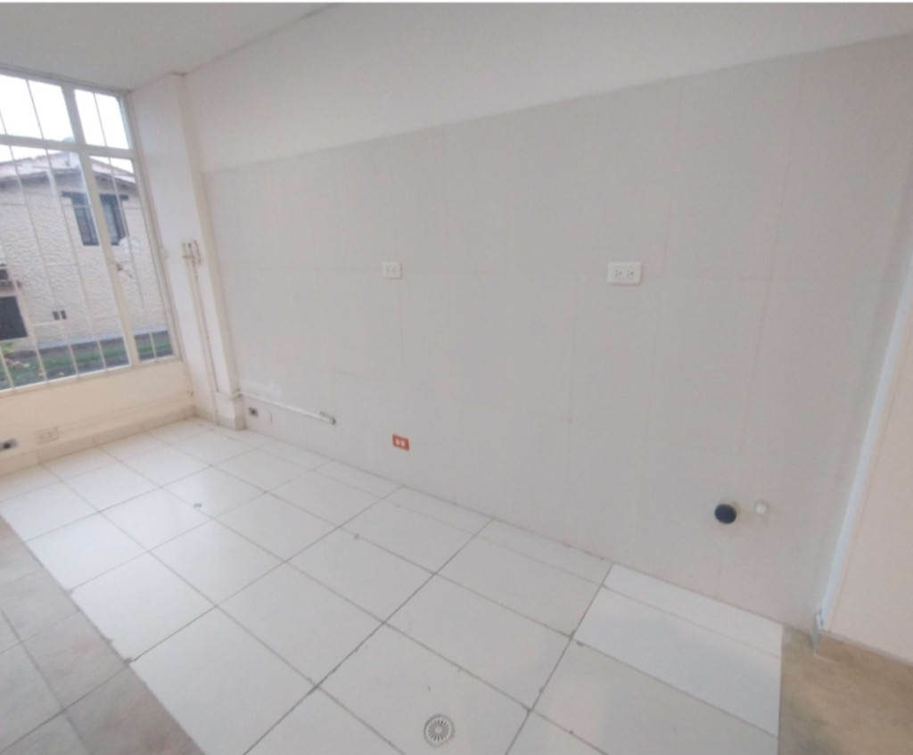 Local En Venta - Cedro Golf-Usaquén, Bogotá