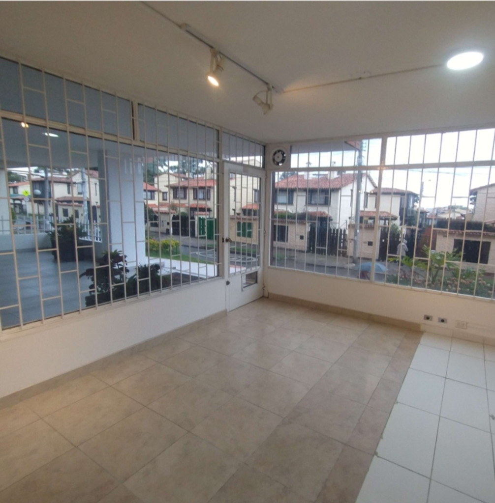 Local En Venta - Cedro Golf-Usaquén, Bogotá