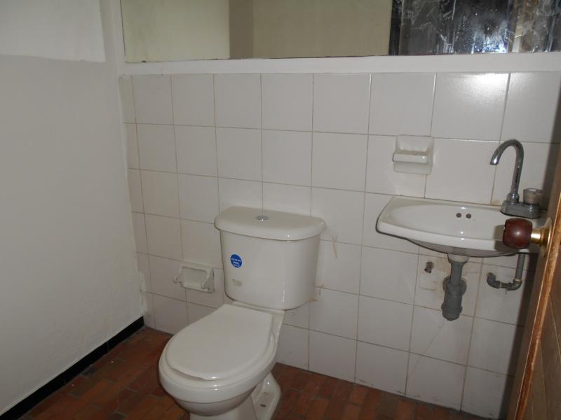 Local en arriendo en Restrepo, Bogotá, 25 m² · foto 12 de 14