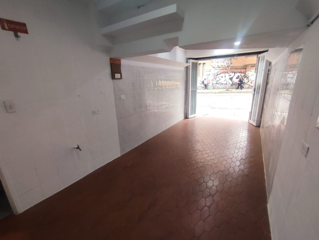 Local en arriendo en Marly, Bogotá, 20 m² · foto 3 de 7