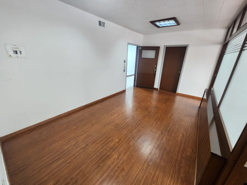 Oficina en arriendo en La Candelaria, Bogotá, 40 m² · foto 13 de 18