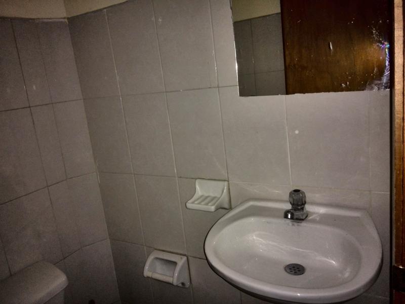 Local en arriendo en El Lago, Bogotá, 24 m² · foto 20 de 24