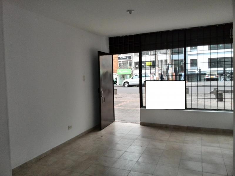 Local en arriendo en El Lago, Bogotá, 24 m² · foto 23 de 24