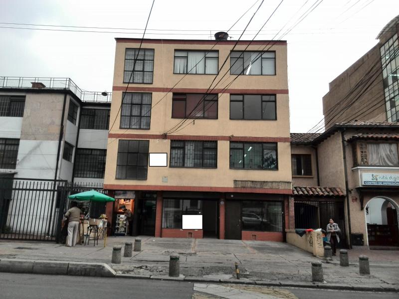 Local en arriendo en El Lago, Bogotá, 24 m² · foto 3 de 24