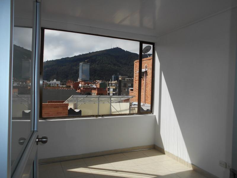 Oficina en arriendo en Chico Norte, Bogotá, 50 m² · foto 12 de 24