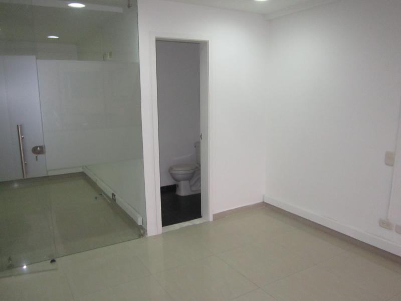 Oficina en arriendo en Chico Norte, Bogotá, 104 m² · foto 21 de 24