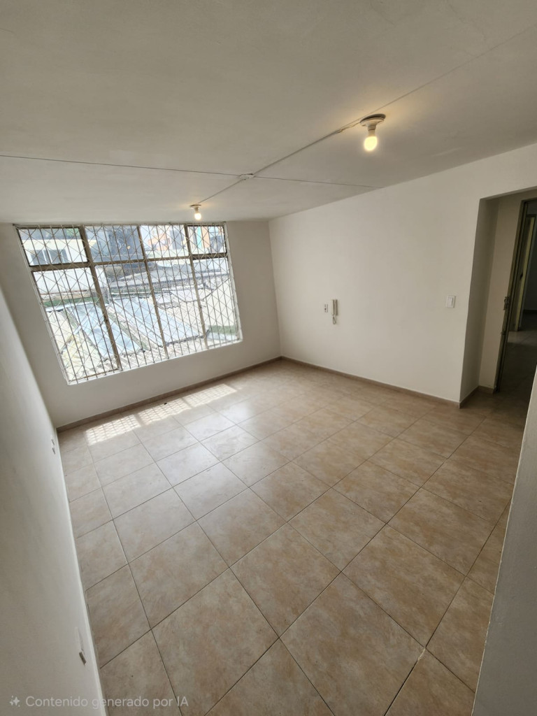 Oficina en arriendo en El Lago, Bogotá, 16 m² · foto 13 de 16