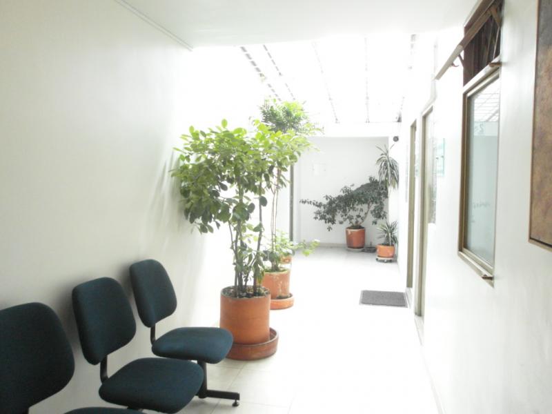 Oficina en arriendo en El Lago, Bogotá, 16 m² · foto 6 de 16
