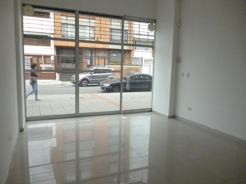 Local en arriendo en Galerías, Bogotá, 28 m² · foto 13 de 14