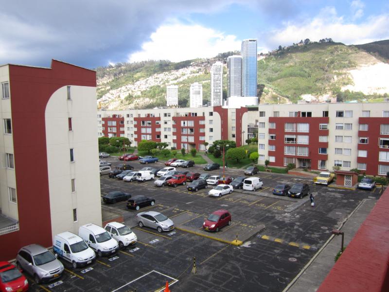 Apartamento de 2 alcobas en arriendo en Cedro Golf, Bogotá, 67 m² · foto 3 de 21