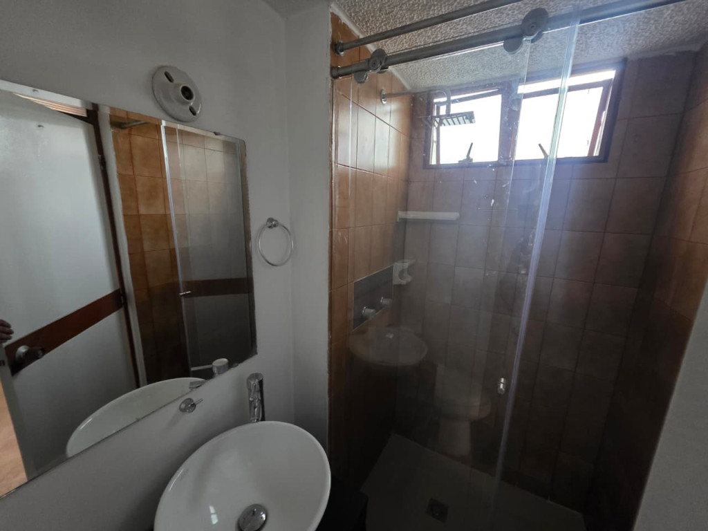 Apartamento de 2 alcobas en arriendo en Cedro Golf, Bogotá, 67 m² · foto 16 de 21