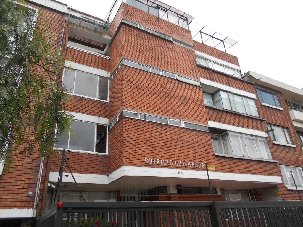 Apartamento en venta en Galerías, Bogotá · foto 2 de 24