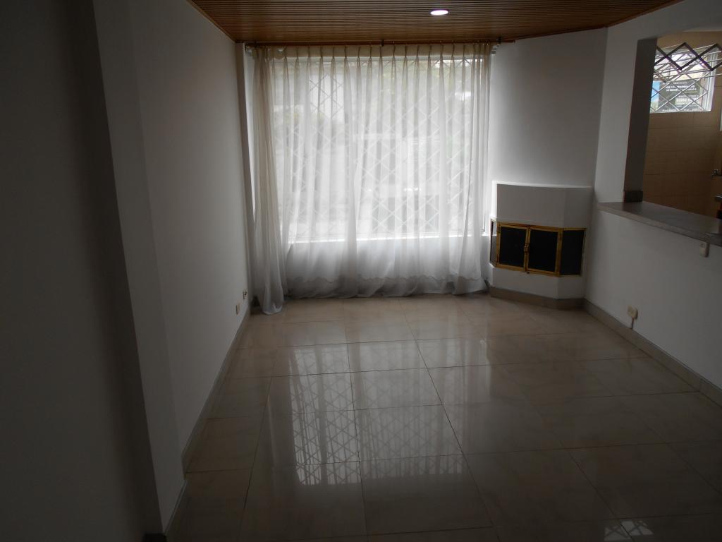 Casa de 3 alcobas en venta en Las Villas, Bogotá, 80 m² · foto 3 de 24
