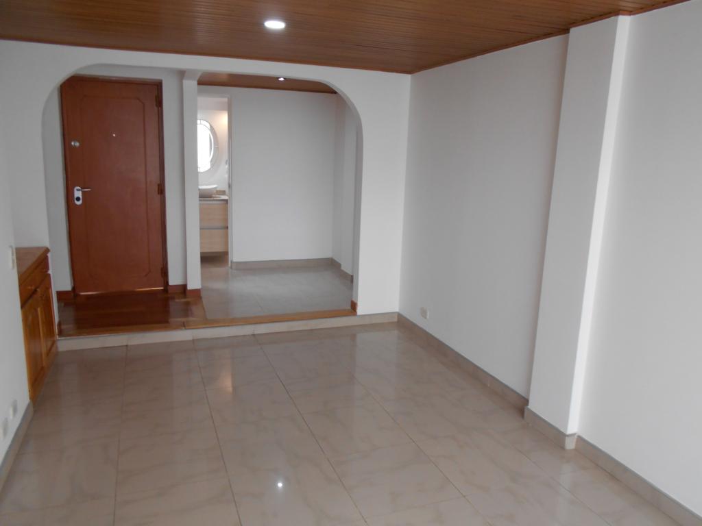 Casa de 3 alcobas en venta en Las Villas, Bogotá, 80 m² · foto 5 de 24