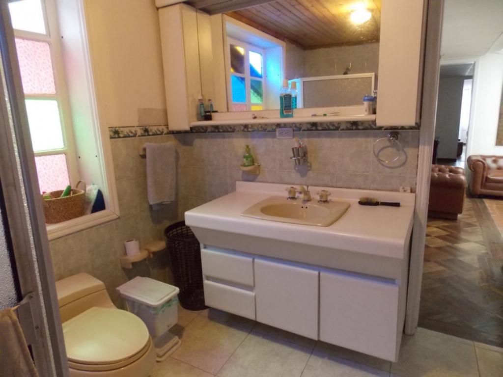 Casa en venta en Quinta Camacho, Bogotá · foto 15 de 24