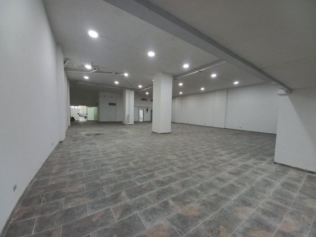 Local en arriendo en La Veracruz, Bogotá, 510 m² · foto 6 de 17