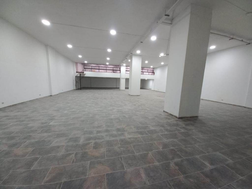 Local en arriendo en La Veracruz, Bogotá, 510 m² · foto 7 de 17