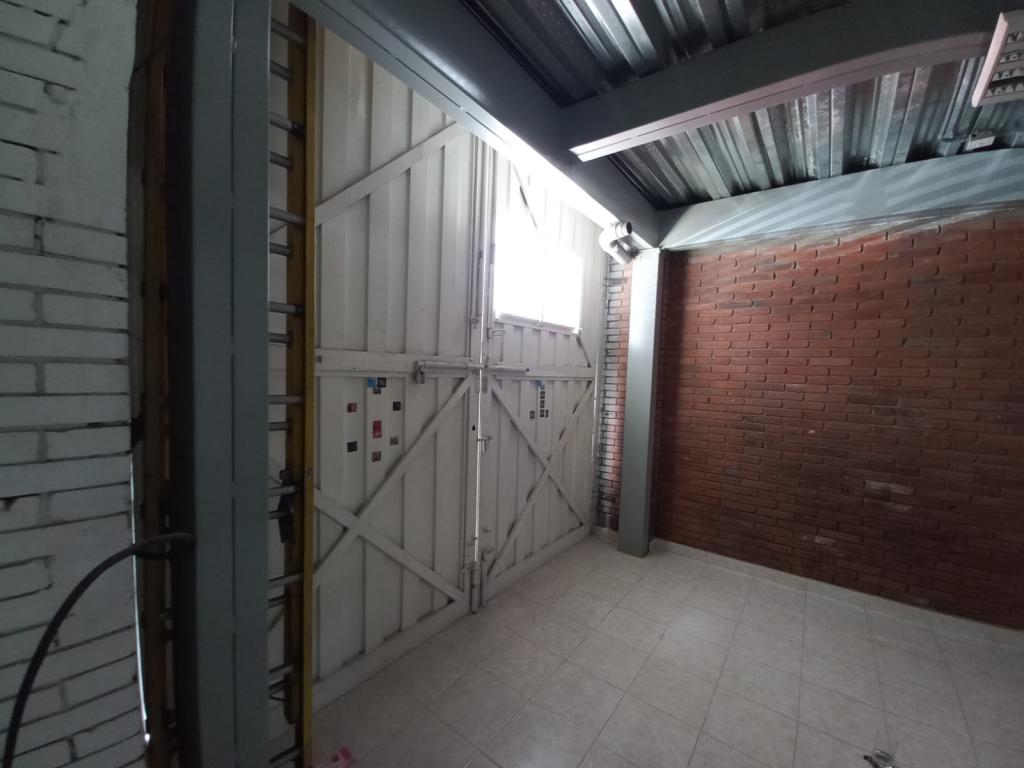 Bodega en arriendo en Alcázares Norte, Bogotá, 1100 m² · foto 23 de 24