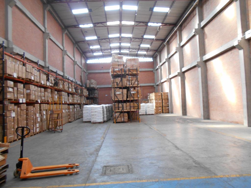 Bodega en venta en Fontibón, Bogotá, 905 m² · foto 2 de 20
