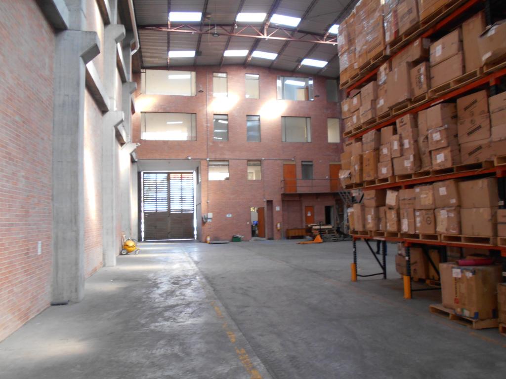 Bodega en venta en Fontibón, Bogotá, 905 m² · foto 7 de 20