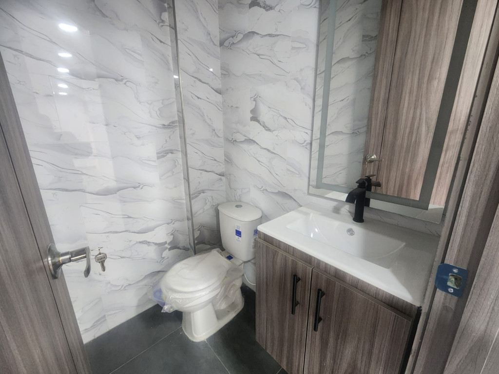 Local en arriendo en Ciudad Jardín Norte, Bogotá, 130 m² · foto 9 de 16