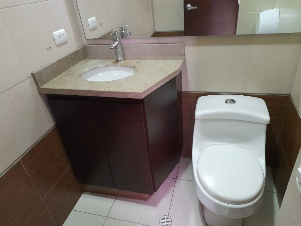 Oficina en arriendo en Ciudad Salitre Nor, Bogotá, 90 m² · foto 12 de 19