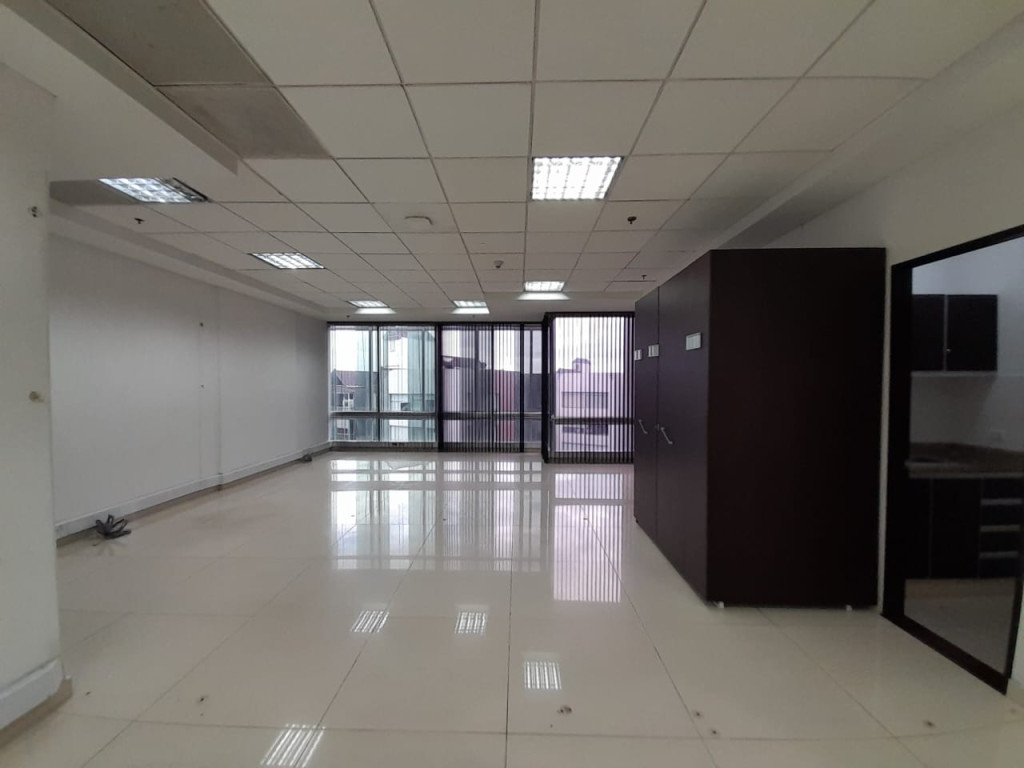 Oficina en arriendo en Ciudad Salitre Nor, Bogotá, 90 m² · foto 15 de 19