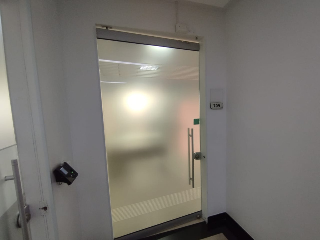 Oficina en arriendo en Ciudad Salitre Nor, Bogotá, 90 m² · foto 7 de 19