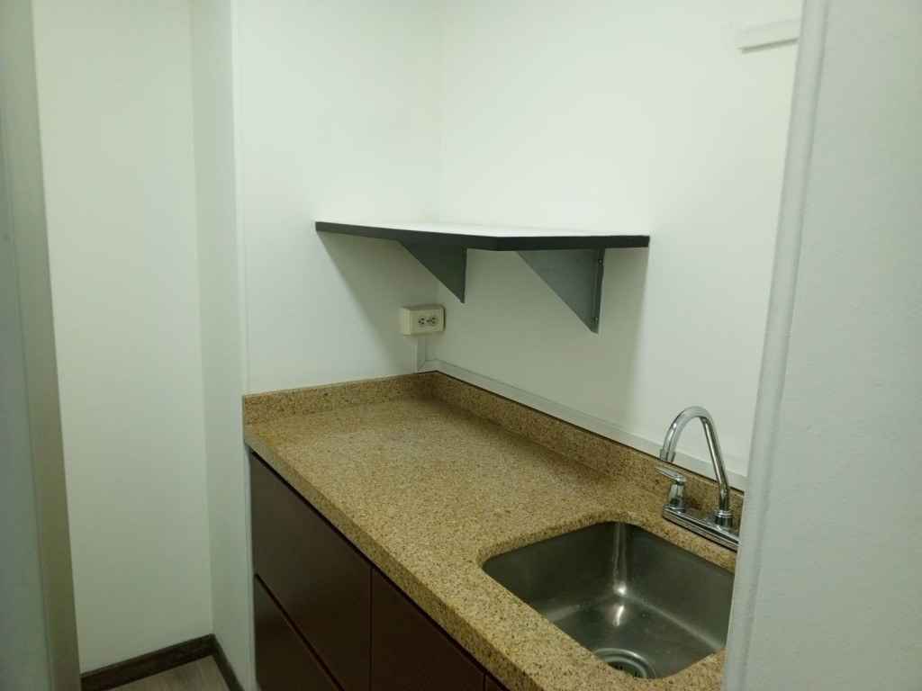 Oficina en arriendo en Chapinero Central, Bogotá, 104 m² · foto 9 de 13