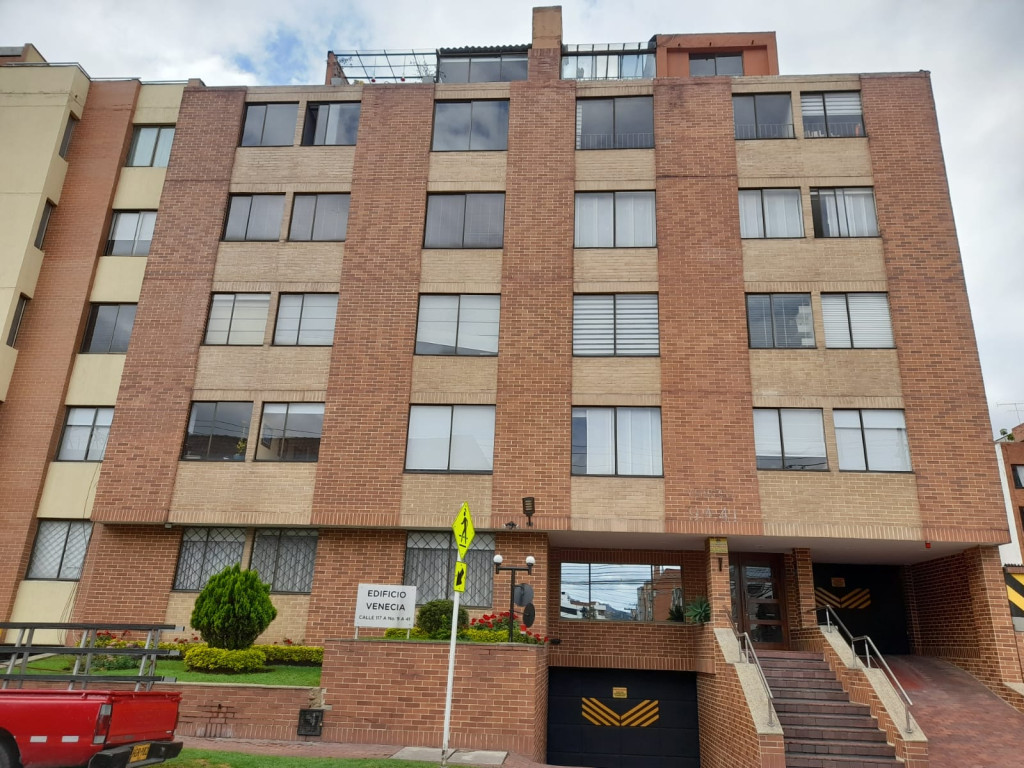 {{ ucwords(strtolower($similar['type'])) }}