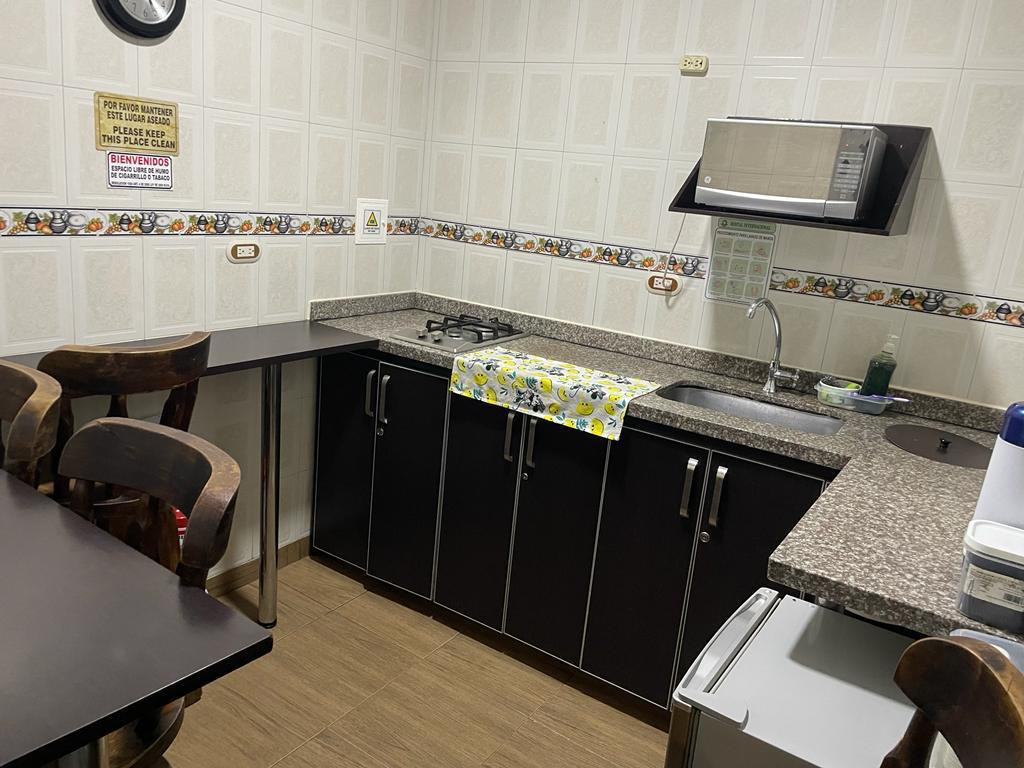 Casa de 20 alcobas en venta en La Candelaria, Bogotá, 470 m² · foto 16 de 24