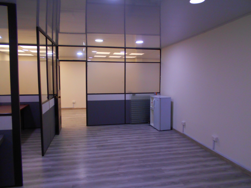 Oficina en venta en Cedritos, Bogotá, 53 m² · foto 3 de 3