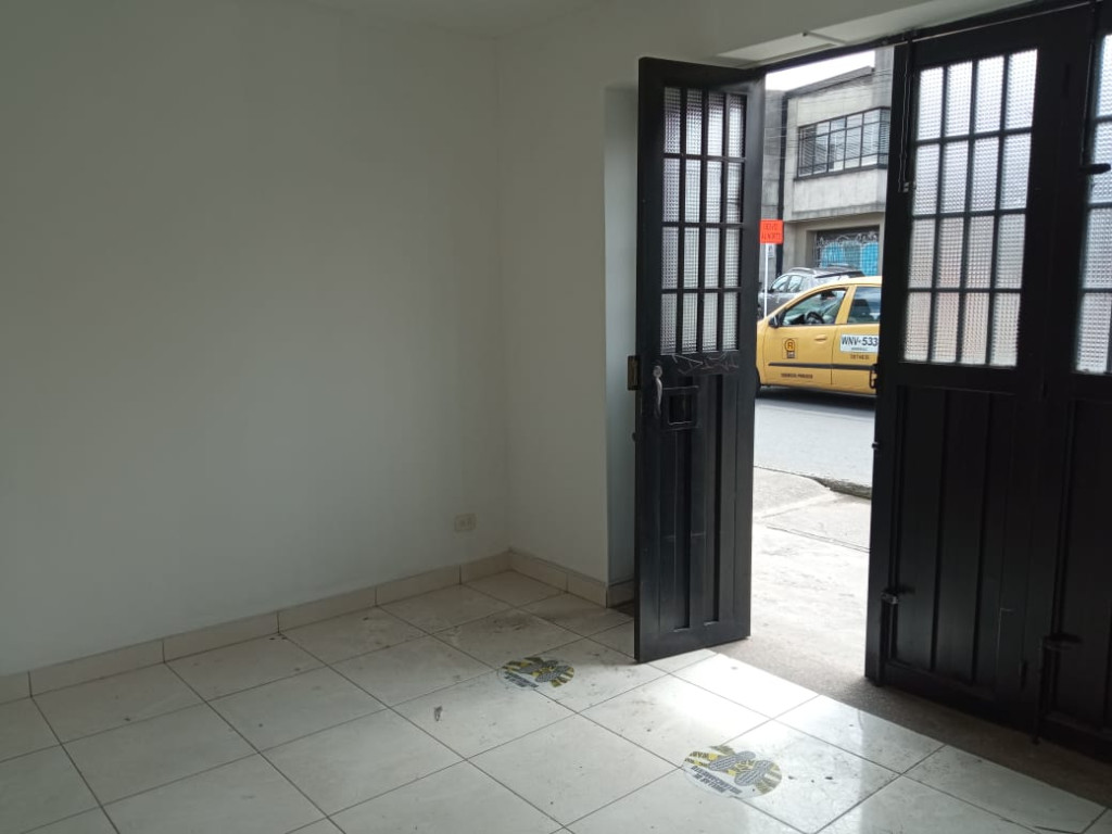 Casa de 3 alcobas en venta en Muequeta, Bogotá, 130 m² · foto 17 de 24