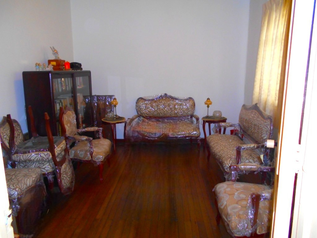 Casa de 3 alcobas en venta en Muequeta, Bogotá, 130 m² · foto 2 de 24