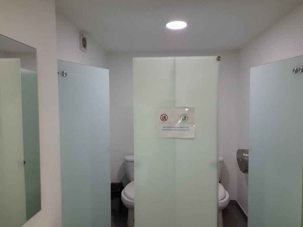 Oficina en arriendo en Quinta Camacho, Bogotá, 456 m² · foto 3 de 24