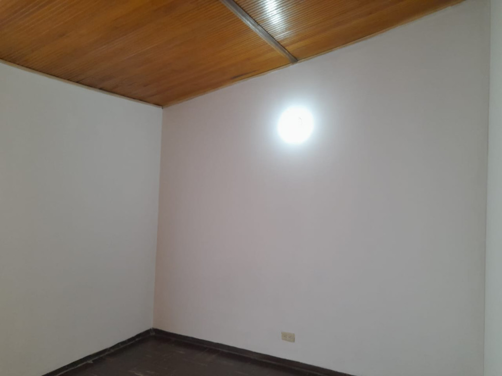 Casa de 4 alcobas en venta en Mandalay I Sector, Bogotá, 201 m² · foto 22 de 24