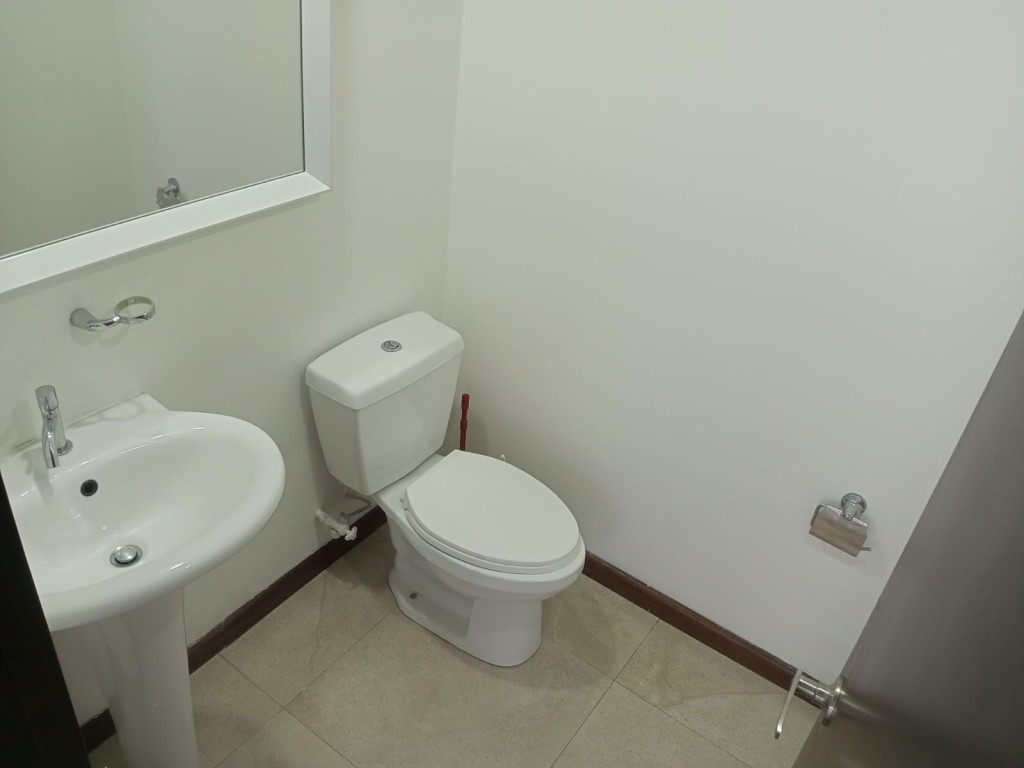 Oficina en arriendo en La Porciuncula, Bogotá, 110 m² · foto 10 de 24
