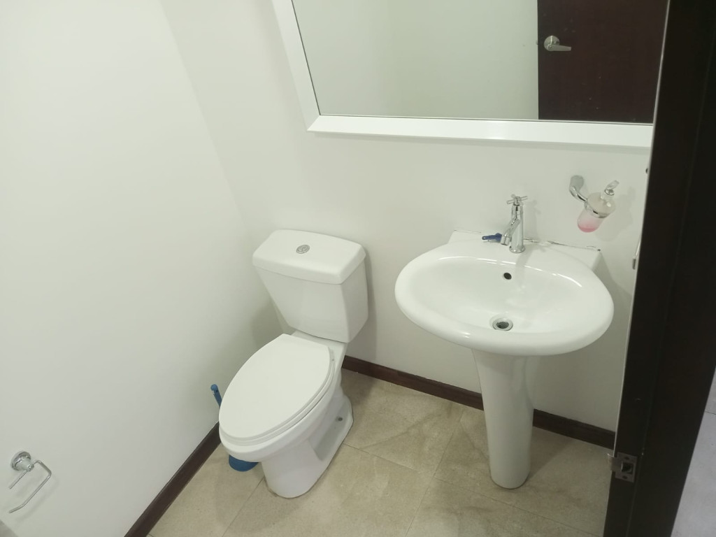 Oficina en arriendo en La Porciuncula, Bogotá, 110 m² · foto 12 de 24
