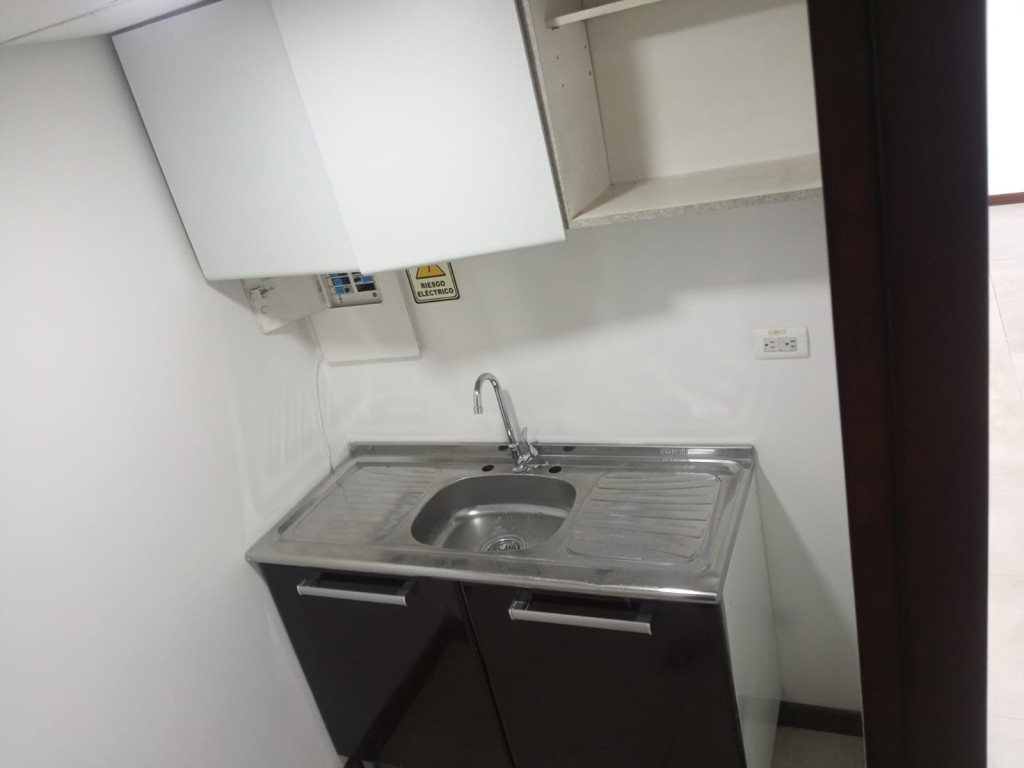 Oficina en arriendo en La Porciuncula, Bogotá, 110 m² · foto 16 de 24