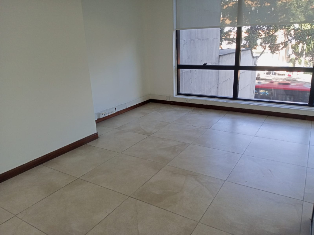 Oficina en arriendo en La Porciuncula, Bogotá, 110 m² · foto 20 de 24