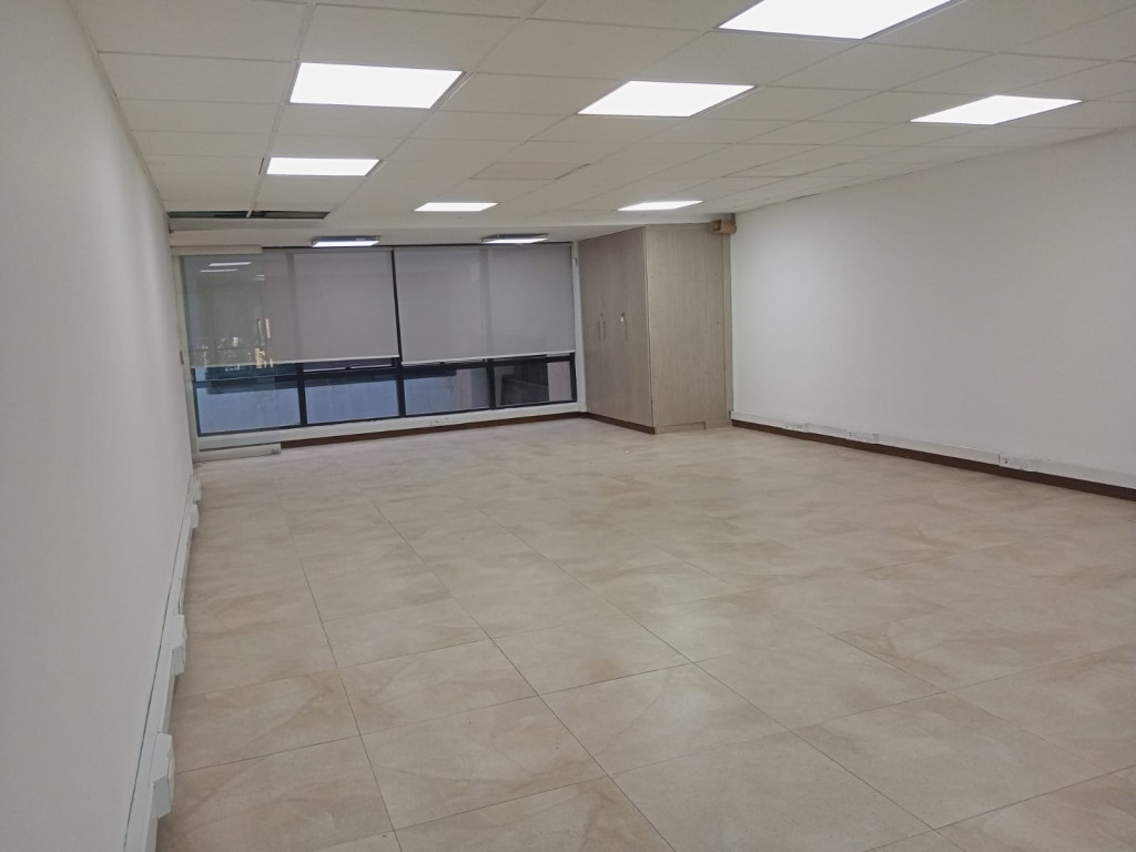 Oficina en arriendo en La Porciuncula, Bogotá, 110 m² · foto 23 de 24