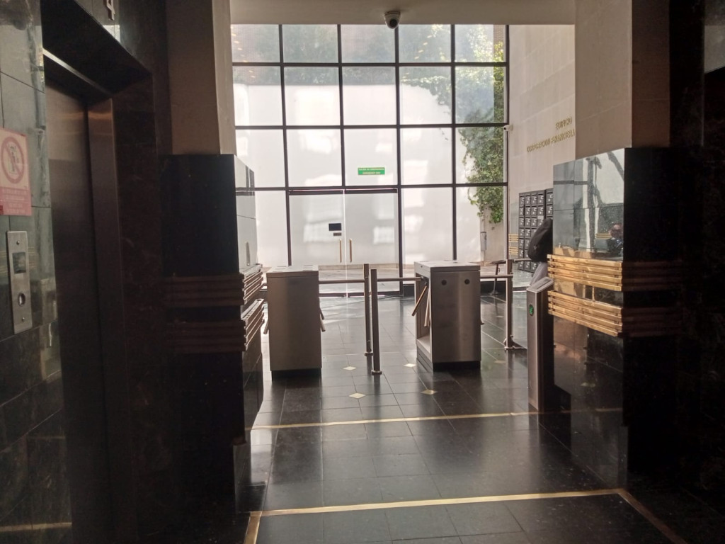Oficina en arriendo en La Porciuncula, Bogotá, 110 m² · foto 2 de 24