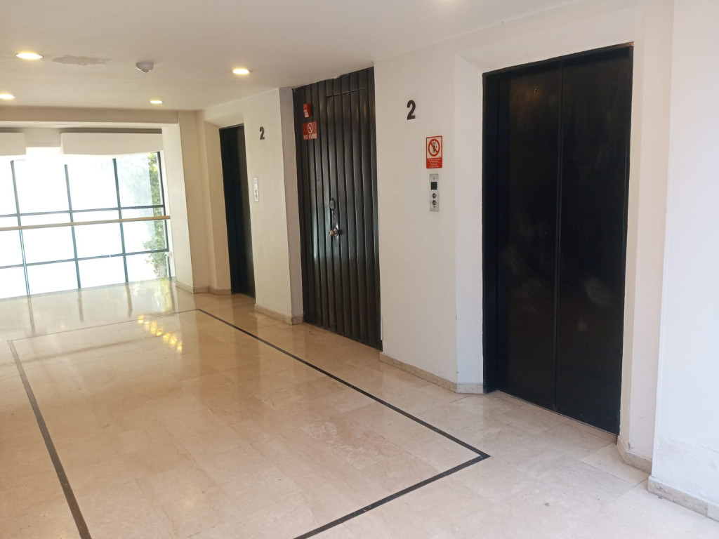 Oficina en arriendo en La Porciuncula, Bogotá, 110 m² · foto 3 de 24