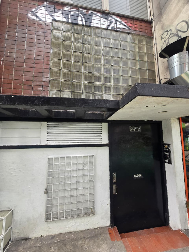 {{ ucwords(strtolower($inmueble['type'])) }}