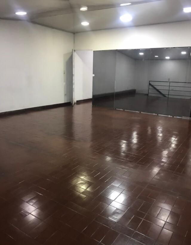 Local en arriendo en Santa Lucía, Bogotá, 297 m² · foto 22 de 24