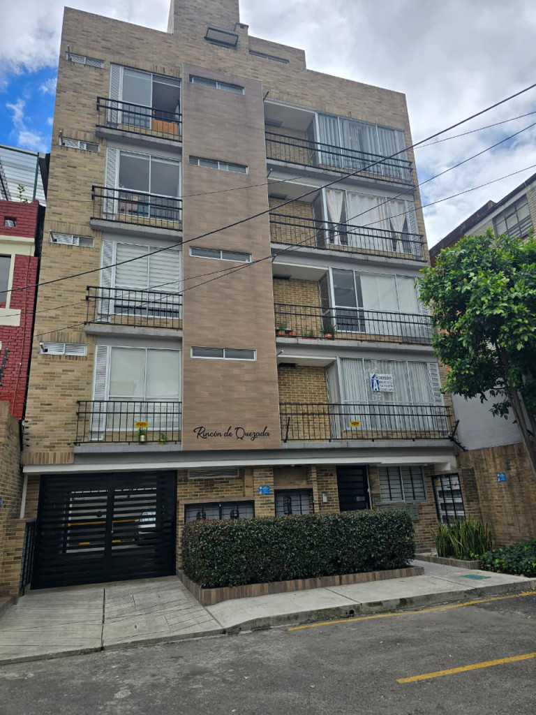 {{ ucwords(strtolower($similar['type'])) }}