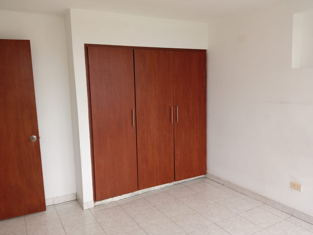 Casa de 3 alcobas en venta en Ciudad Jardín Sur, Bogotá, 332 m² · foto 14 de 21