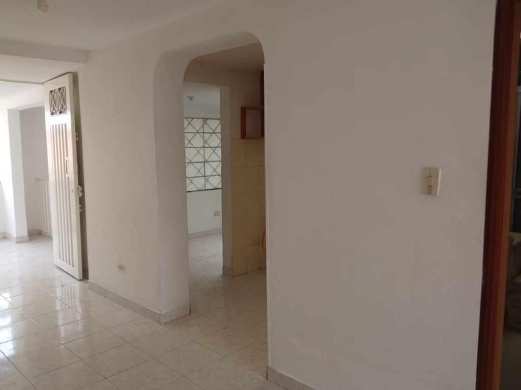 Casa de 3 alcobas en venta en Ciudad Jardín Sur, Bogotá, 332 m² · foto 17 de 21