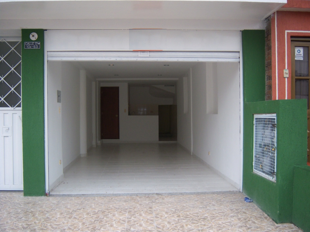 Casa de 3 alcobas en venta en Ciudad Jardín Sur, Bogotá, 332 m² · foto 6 de 21
